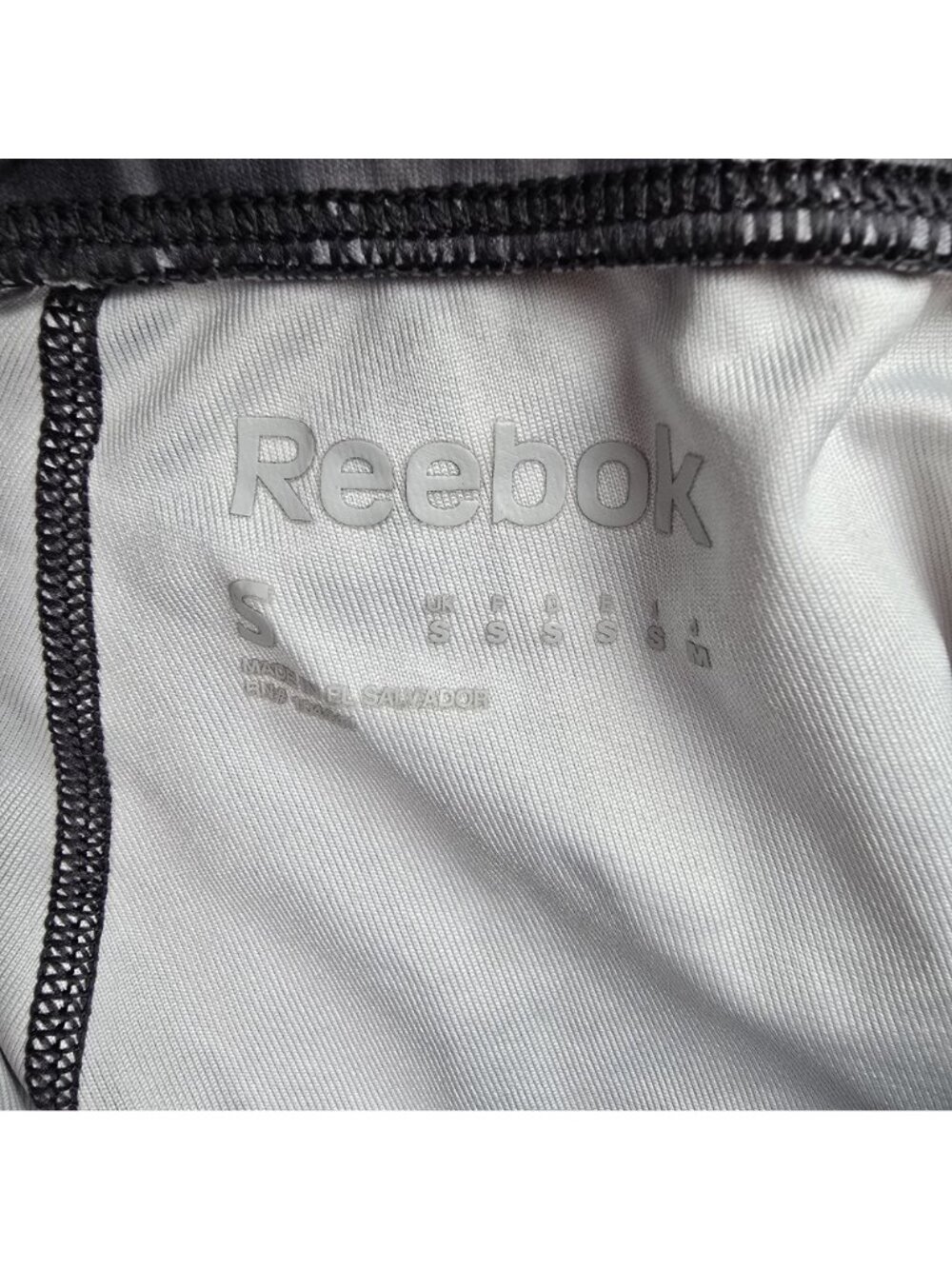 Reebok Womens Cityscape Capri Leggings Black & Gray S Mid-Rise Stretch Athletic - Picture 3 of 6